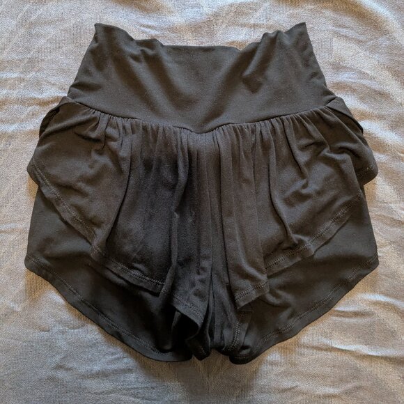 Melodia Designs ruffle short - Picture 4 of 5